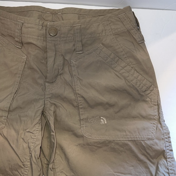 The North Face Shorts Womens 4 Long Khaki Tan Bermuda Casual Outdoor Hike READ - Picture 2 of 8